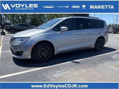 Used 2020 Chrysler Pacifica Touring-L