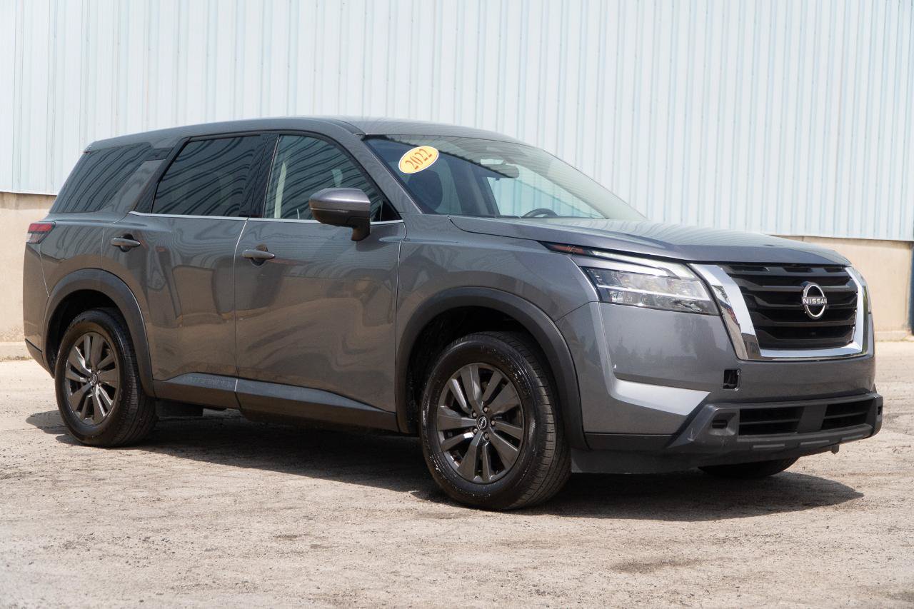 Used 2022 Nissan Pathfinder S AWD/4WD image 5