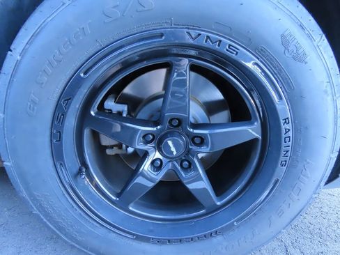 Used 2019 Dodge Challenger R/T image 16