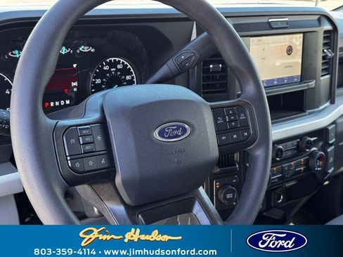 New 2025 Ford F450 XL image 19