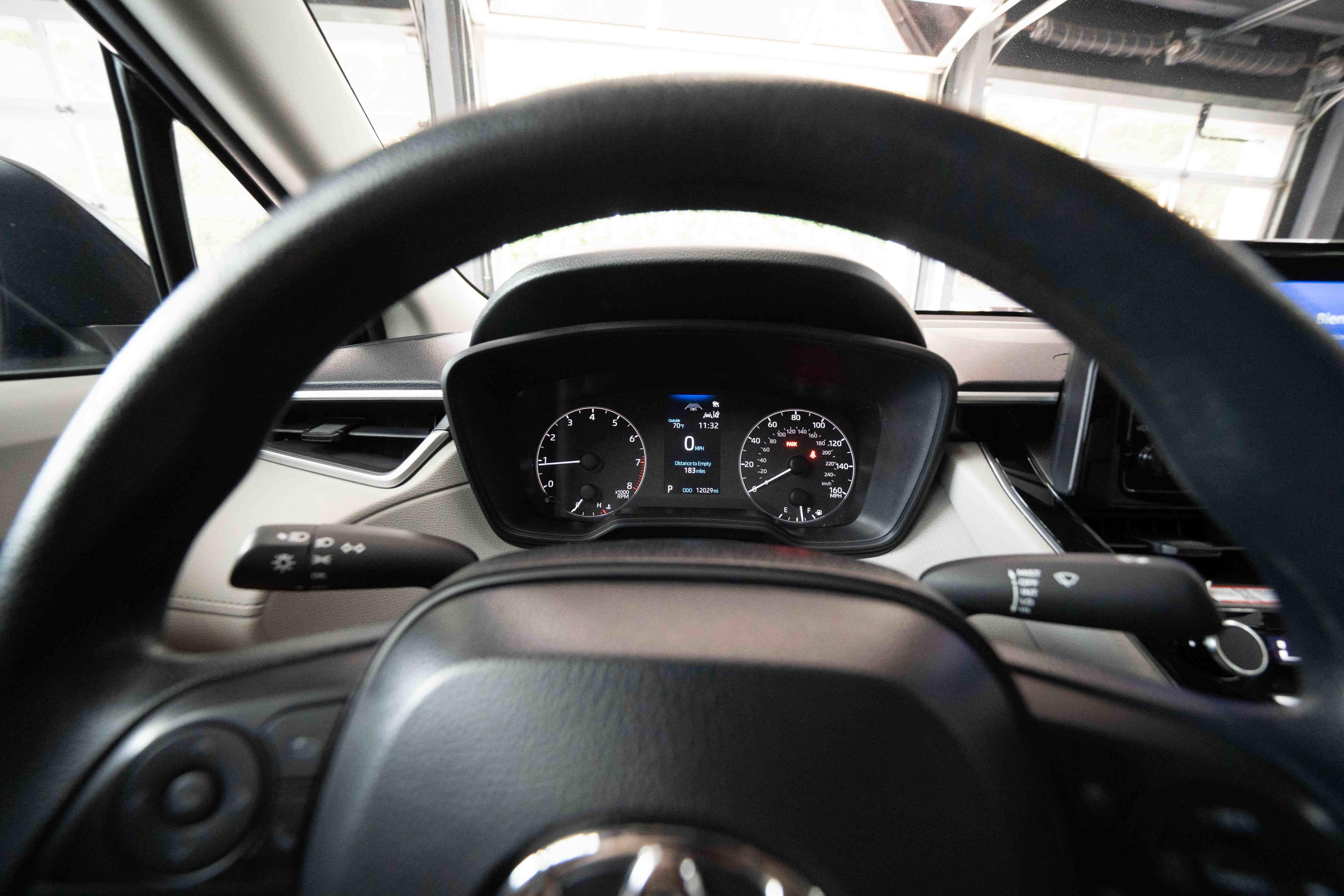 Used 2025 Toyota Corolla Cross L AWD/4WD image 15