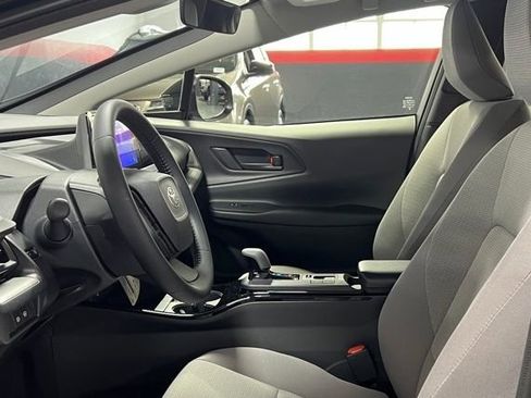 New 2026 Toyota Prius LE image 13