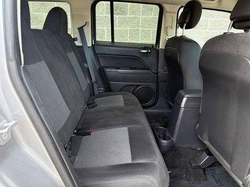 Used 2016 Jeep Patriot Sport w/ Power Value Group image 20