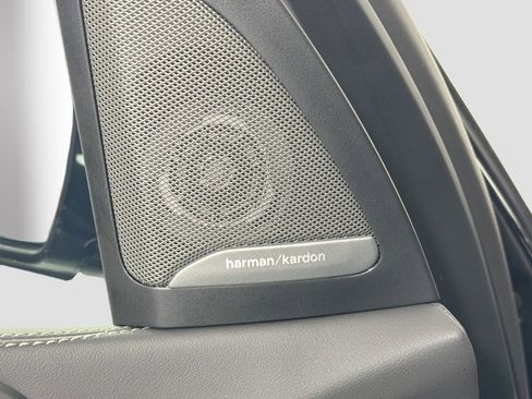 New 2026 BMW X5 xDrive40i w/ M Sport Package image 18