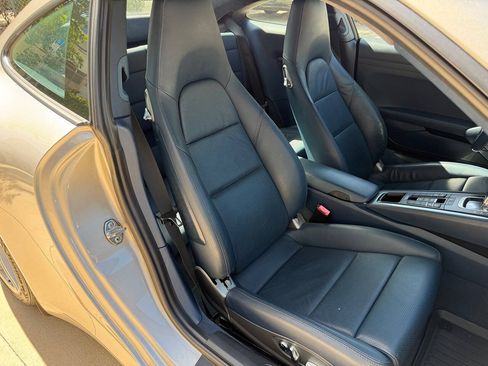 Used 2012 Porsche 911 Carrera RWD image 19