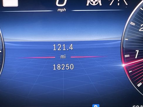 Certified 2022 Mercedes-Benz SL 55 AMG 4MATIC image 33