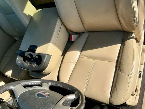 Used 2011 GMC Sierra 1500 SLE w/ Regional Value Package image 41