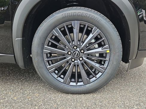 New 2026 Nissan Pathfinder SL w/ SL Premium Package AWD/4WD image 6
