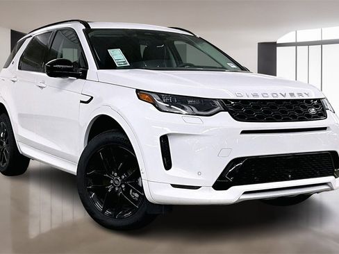 New 2025 Land Rover Discovery Sport S image 2