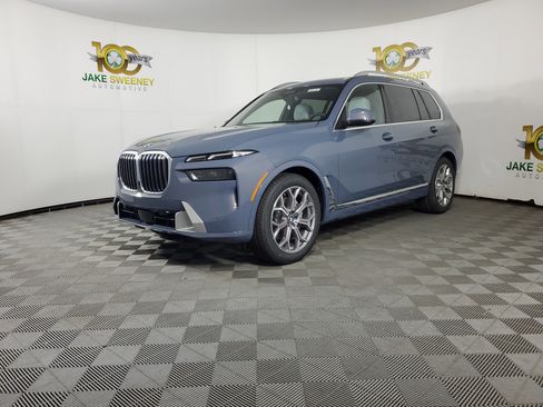 Certified 2026 BMW X7 xDrive40i image 3