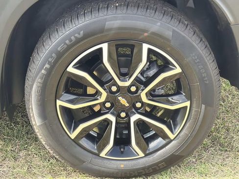 Used 2022 Chevrolet TrailBlazer ACTIV w/ Sun and Liftgate Package image 17