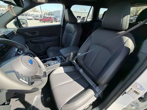 New 2026 Subaru Outback Limited w/ Premium/Limited Plus Package AWD/4WD image 13