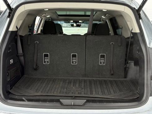 Used 2022 Subaru Ascent Onyx Edition image 25