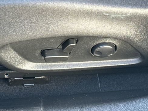 Used 2022 Jeep Compass Latitude image 39