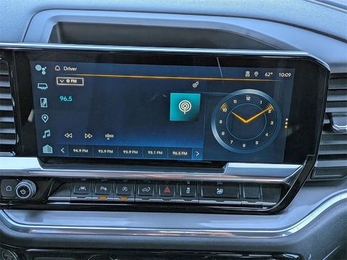 Used 2023 Chevrolet Silverado 1500 High Country image 16