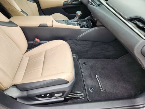 Used 2019 Lexus ES 350 w/ Accessory Package FWD image 14