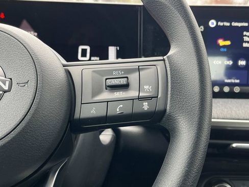 New 2026 Nissan Kicks S image 23