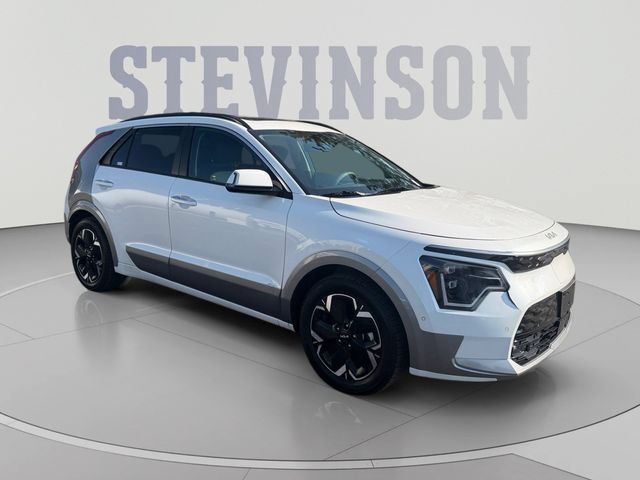Used 2023 Kia Niro Wave w/ Wave Preserve Package FWD image 7