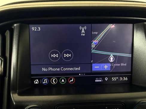 Used 2022 GMC Canyon Denali image 19