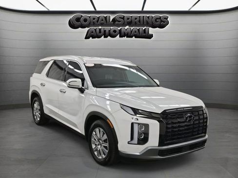 Used 2025 Hyundai Palisade SEL image 1