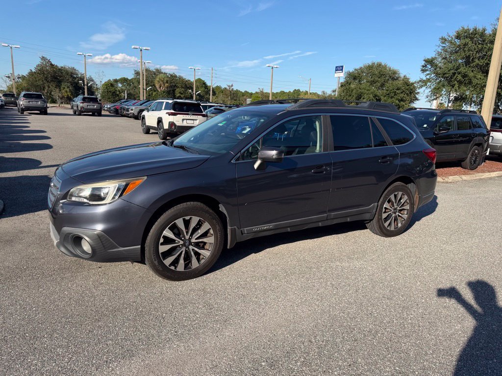 Used 2017 Subaru Outback 3.6R Limited AWD/4WD image 11