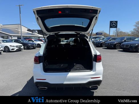 Certified 2022 Mercedes-Benz GLC 300 image 23