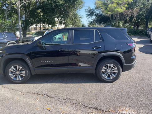 Used 2025 Chevrolet Equinox LT image 9