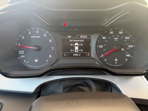 Used 2024 Chevrolet Trax LS FWD image 11