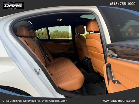 Used 2019 BMW M550i xDrive AWD/4WD image 41