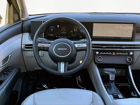 Certified 2025 Hyundai Tucson SEL image 5