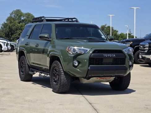 Used 2020 Toyota 4Runner TRD Pro AWD/4WD image 2