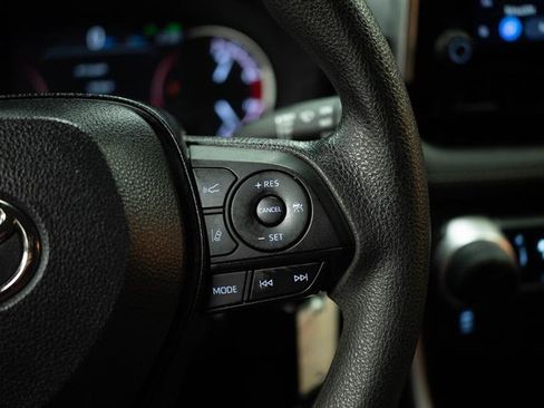 Used 2024 Toyota RAV4 LE image 23