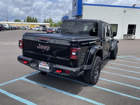 Used 2020 Jeep Gladiator Rubicon AWD/4WD image 5