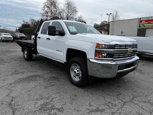 Used 2015 Chevrolet Silverado 2500 W/T w/ WT Convenience Package image 4
