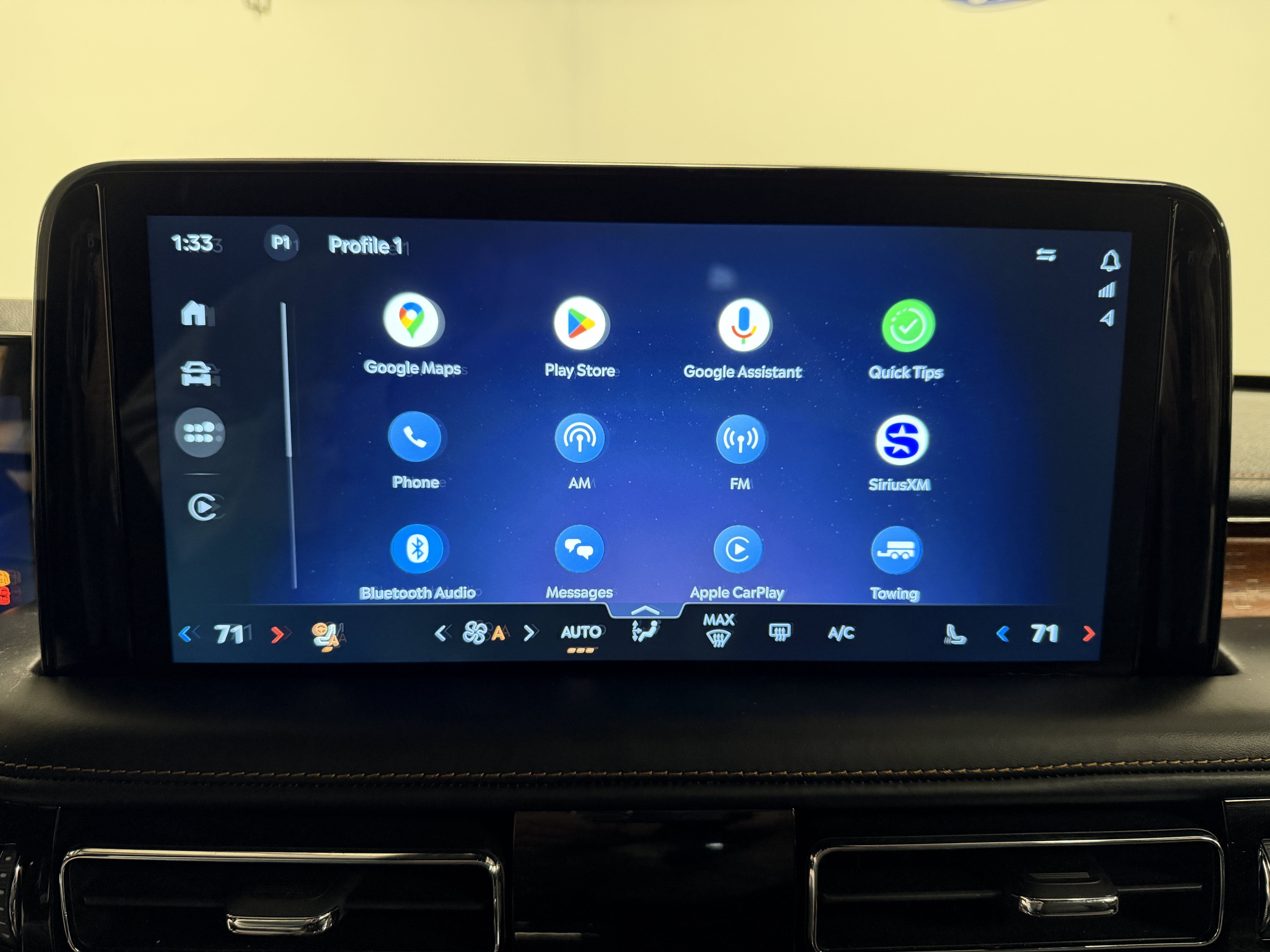 Used 2025 Lincoln Aviator Black Label AWD/4WD image 8