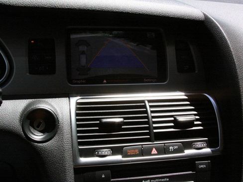 Used 2015 Audi Q7 TDI Premium Plus AWD/4WD image 21