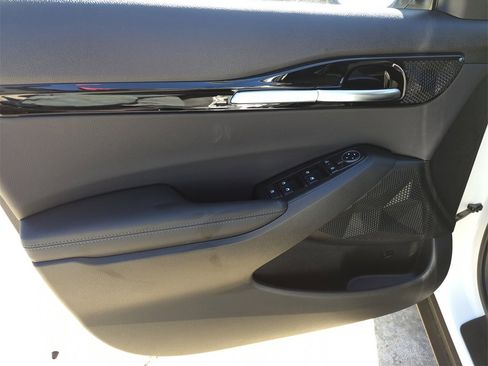 New 2026 Kia Carnival LXS image 17