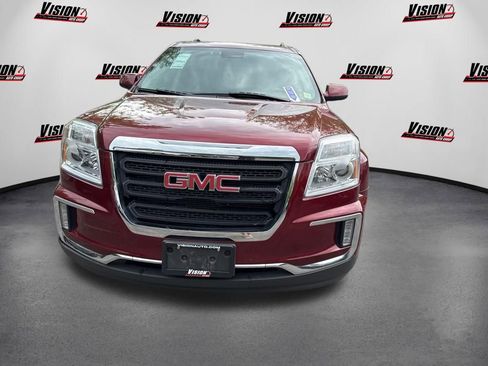Used 2017 GMC Terrain SLE w/ Convenience Package FWD image 2