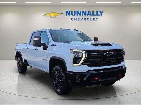 New 2026 Chevrolet Silverado 2500 LT w/ Trail Boss Package AWD/4WD image 7