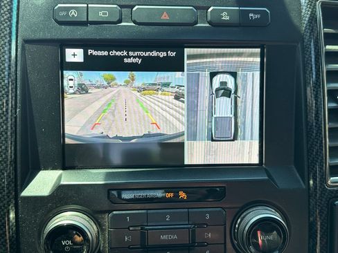 Used 2019 Ford F150 Raptor AWD/4WD image 38