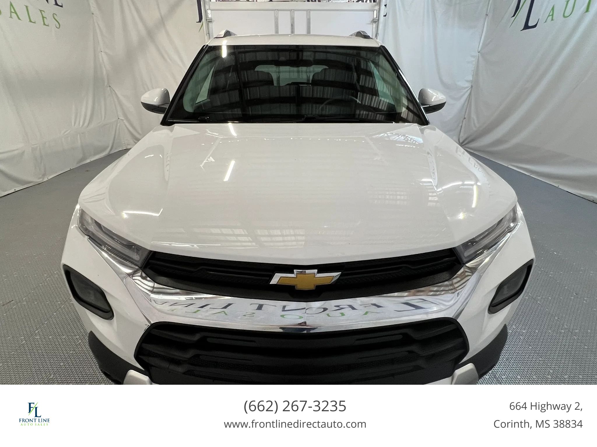 Used 2023 Chevrolet TrailBlazer LT FWD image 2