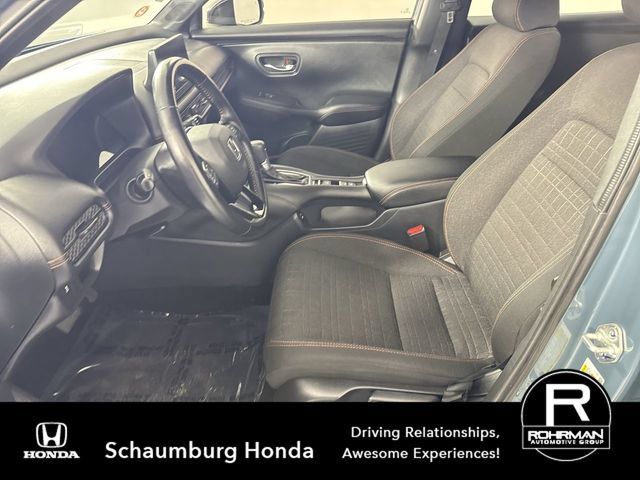 Used 2025 Honda HR-V Sport image 4