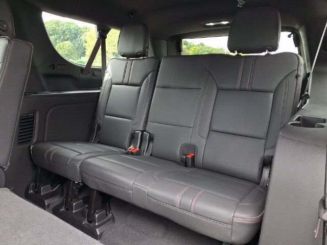 Used 2026 Chevrolet Suburban RST AWD/4WD image 20