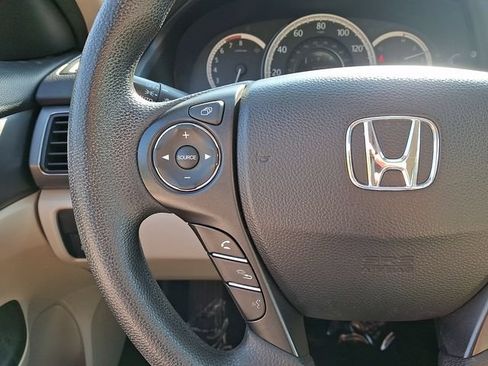 Used 2014 Honda Accord LX image 23