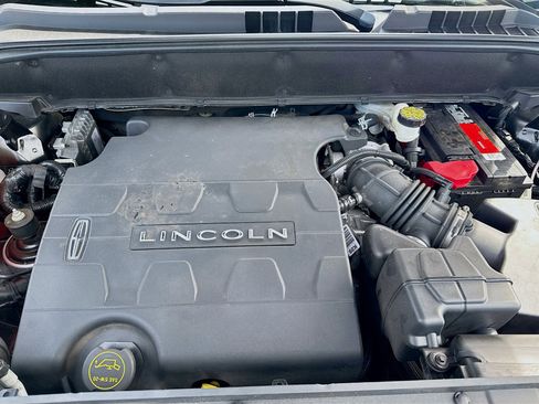 Used 2018 Lincoln MKX Reserve w/ Driver Assistance Package image 32