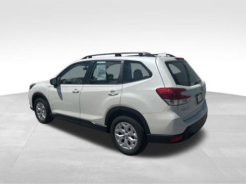 Used 2023 Subaru Forester AWD/4WD image 3