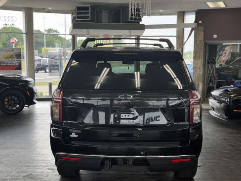 Used 2021 Chevrolet Tahoe Z71 w/ Z71 Signature Package AWD/4WD image 8