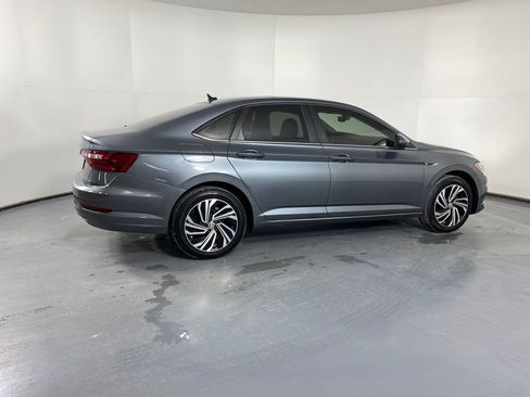 Used 2021 Volkswagen Jetta SEL image 6