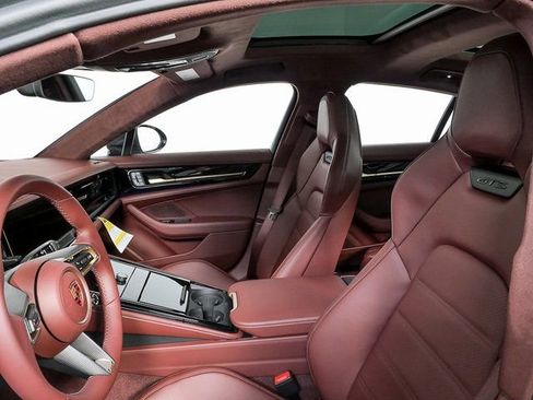 New 2026 Porsche Panamera GTS image 5
