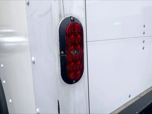 Used 2022 Ford Transit 350 DRW image 31